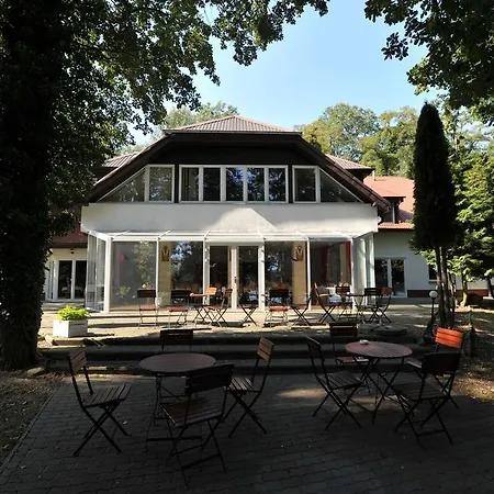 Guest house Pod Lipami *